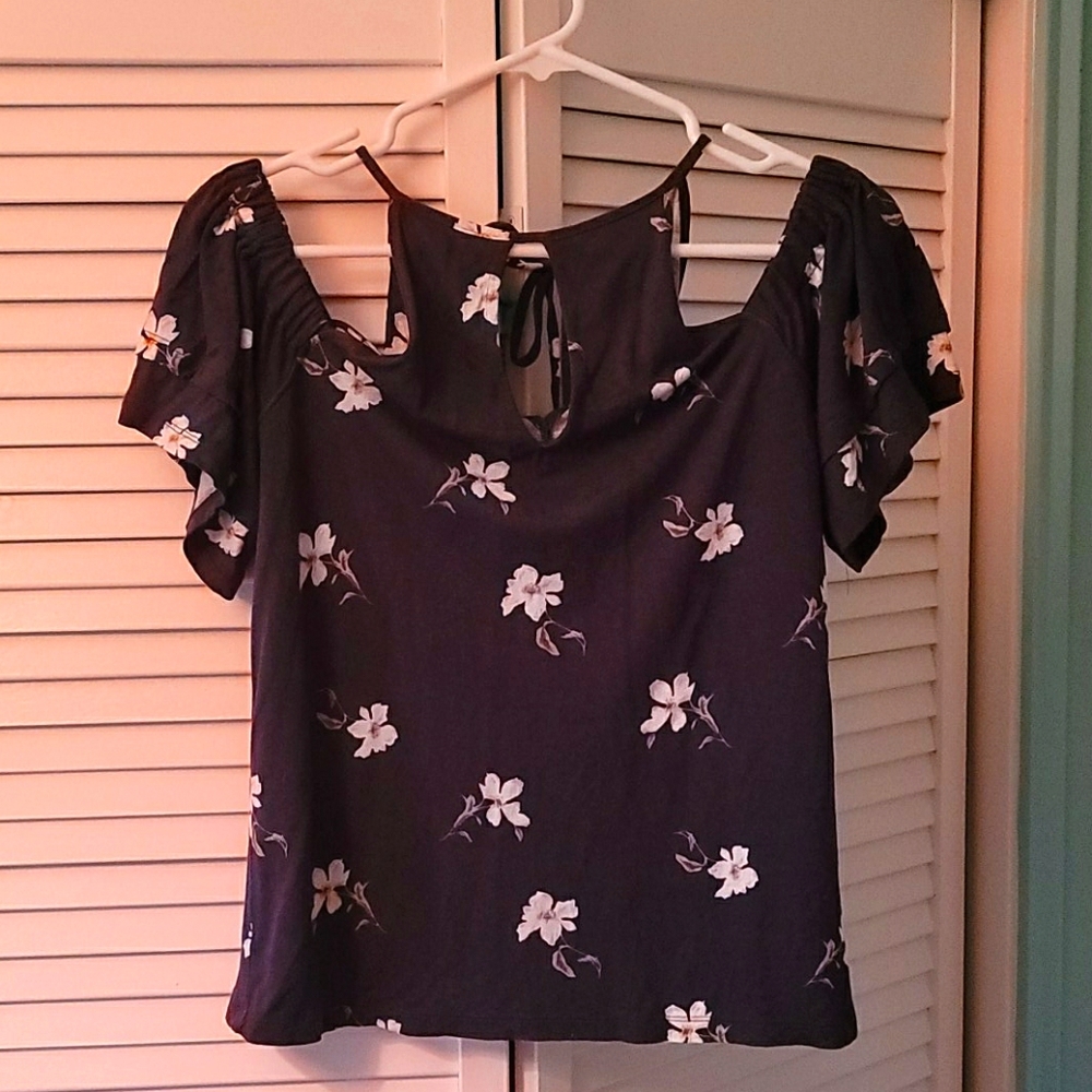 AE shirt